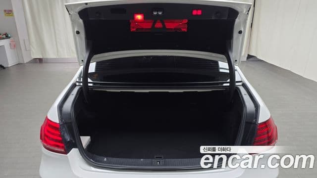 Mercedes-Benz E-класс W212 E300 Elegance, 2016 20