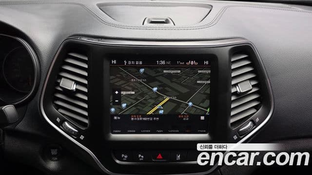 Jeep Cherokee(KL) 2.4 Longitude high AWD, 2019 14