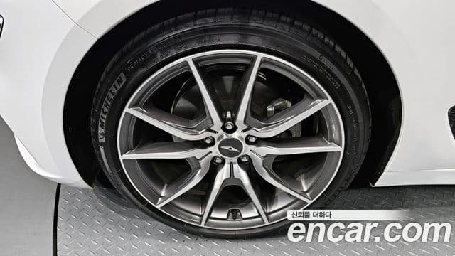 Genesis The / новый New G70, 2021 все фото