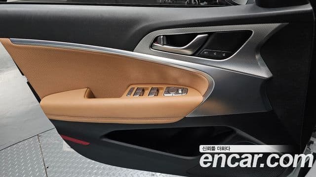 Genesis The / новый New G70, 2021 14