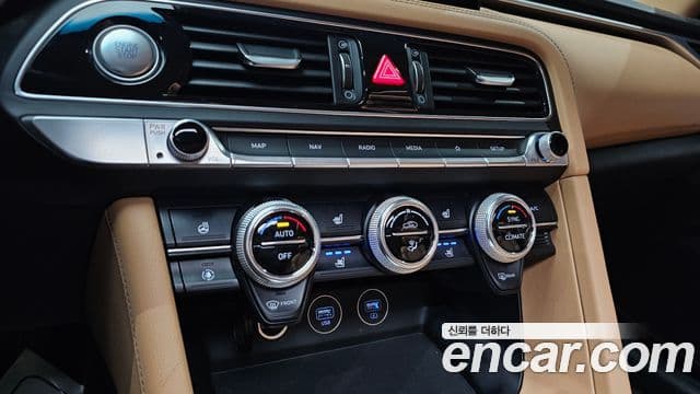 Genesis The / новый New G70, 2021 17