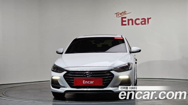 Hyundai Avante AD 1.6 турбо Sport, 2018 3
