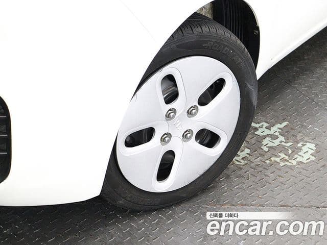 Kia The / новый New Ray Prestige, 2021 16