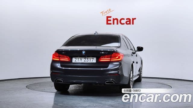 BMW 5시리즈 (G30) 520d xDrive M Sport Plus, 2017 4