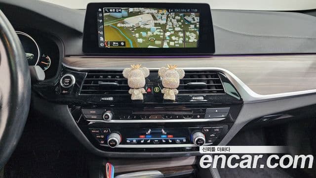 BMW 5시리즈 (G30) 520d xDrive M Sport Plus, 2017 14