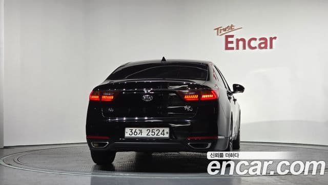 Kia All New K7 2.4 GDI Limited, 2017 4