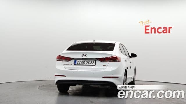 Hyundai Avante AD Modern, 2016 4