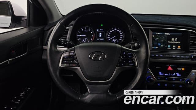 Hyundai Avante AD Modern, 2016 14