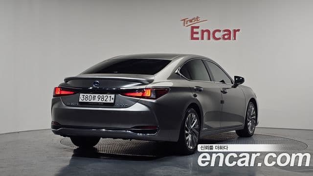 Lexus ES300h 7세대 Executive, 2021 2