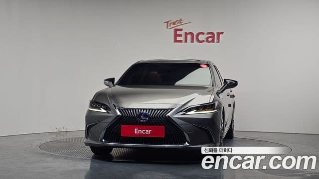 Lexus ES300h 7세대 Executive, 2021 3