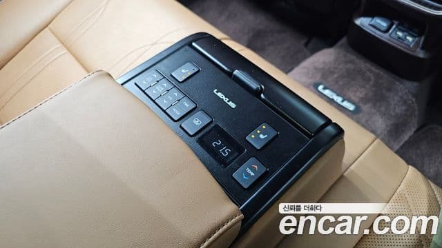 Lexus ES300h 7세대 Executive, 2021 18