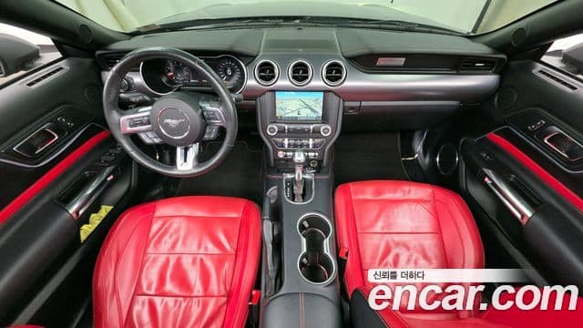 Ford Mustang кабриолет, 2021 7