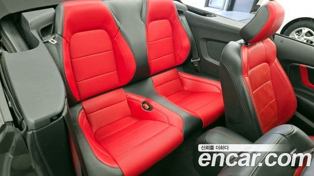 Ford Mustang кабриолет, 2021 12