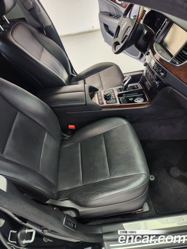 Hyundai Equus(новый кузов / новое поколение) Premium, 2014 18