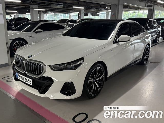 BMW 5시리즈 (G60) 530i xDrive M Sport, 2025 1