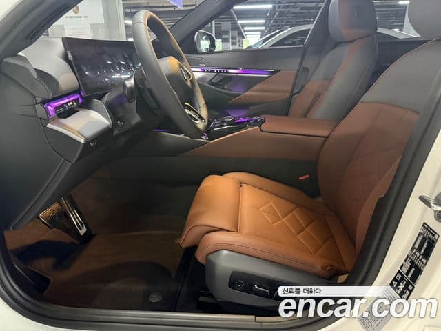 BMW 5시리즈 (G60) 530i xDrive M Sport, 2025 7