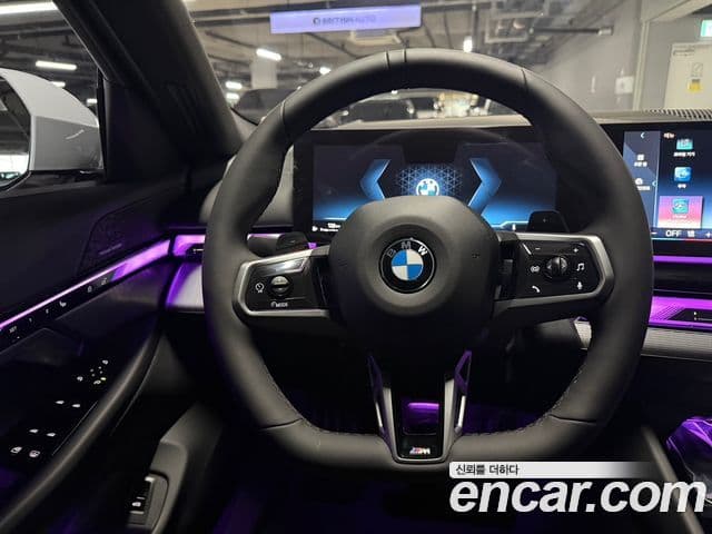 BMW 5시리즈 (G60) 530i xDrive M Sport, 2025 10