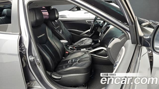 Hyundai Veloster Extreme, 2012 10