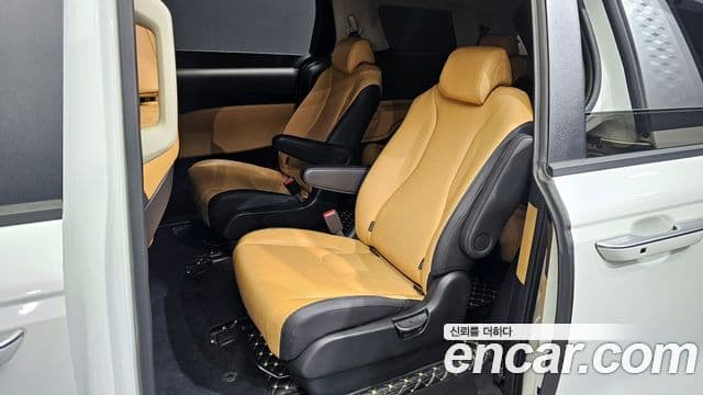 Kia Carnival 4세대 Prestige, 2022 11