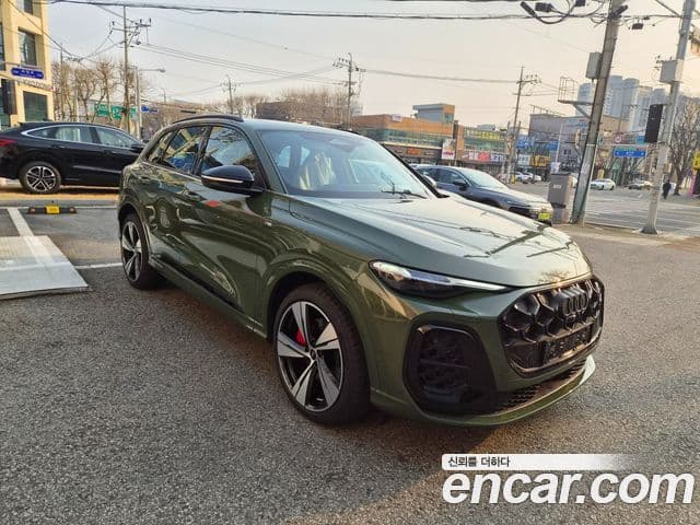 Audi Q5 (80A) 40 TDI Quattro S Line чёрный Edition, 2025 1