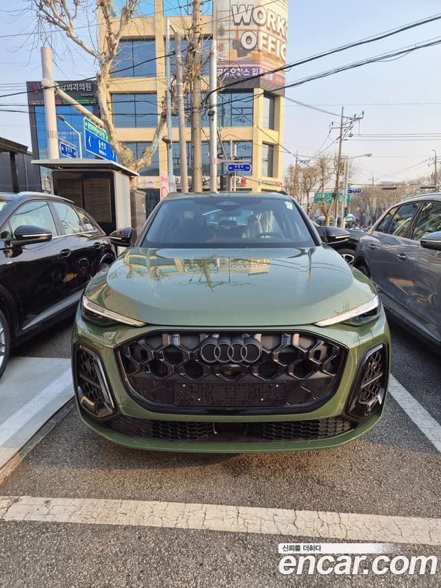 Audi Q5 (80A) 40 TDI Quattro S Line чёрный Edition, 2025 3