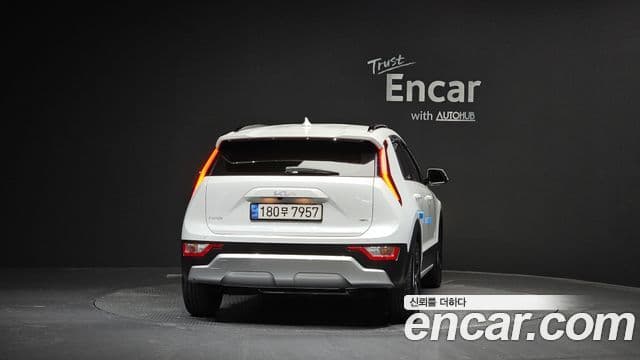 Kia D All New Niro Trendy, 2022 4