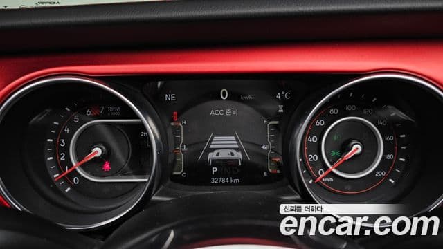 Jeep Wrangler (JL) 2.0 Rubicon Power top 4도어, 2019 8