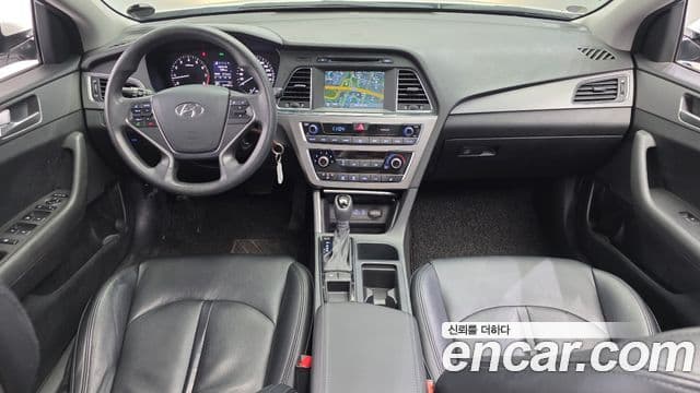Hyundai LF Sonata Style, 2015 7