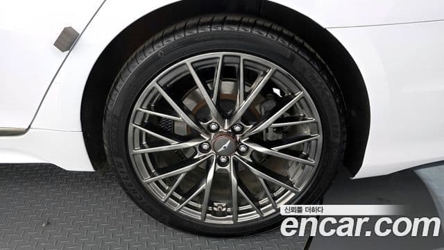 Genesis G80 Premium Luxury, 2018 все фото