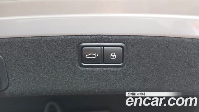 Genesis G80 Premium Luxury, 2018 20