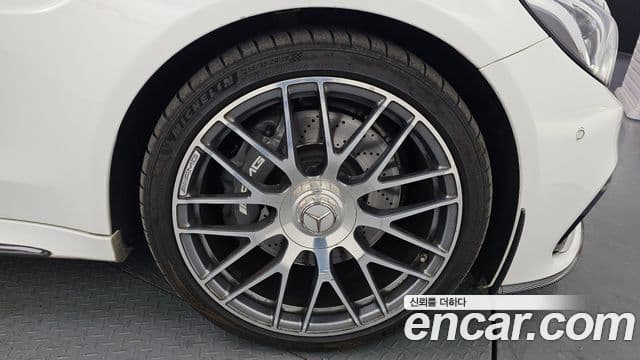 Mercedes-Benz C-класс W205 C63 AMG купе, 2017 все фото