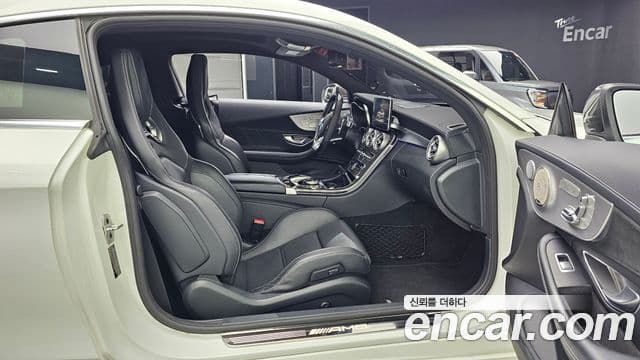 Mercedes-Benz C-класс W205 C63 AMG купе, 2017 11