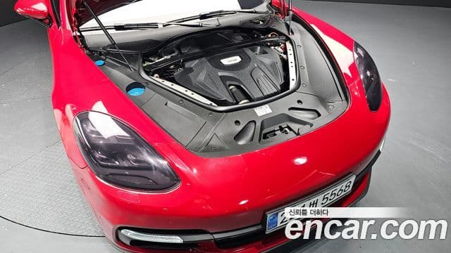 Porsche Panamera (971), 2018 6