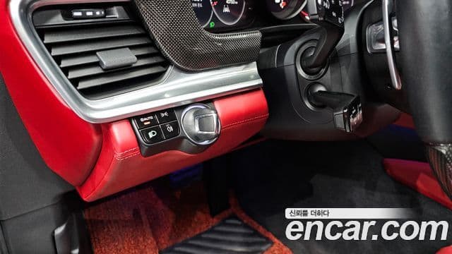 Porsche Panamera (971), 2018 10