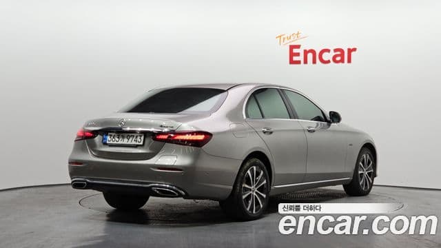 Mercedes-Benz E-класс W213 Exclusive, 2021 2