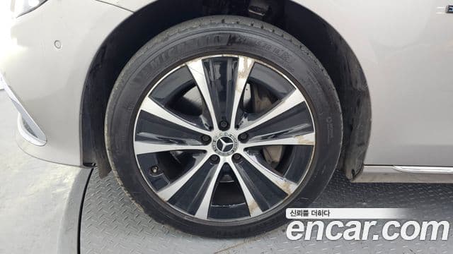 Mercedes-Benz E-класс W213 Exclusive, 2021 все фото