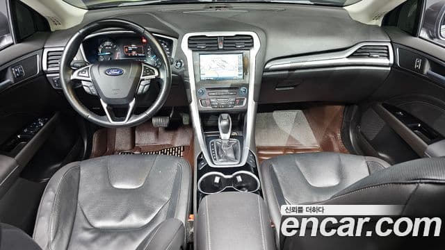Ford 몬데오 4세대 Trend, 2015 7