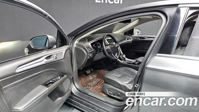 Ford 몬데오 4세대 Trend, 2015 10