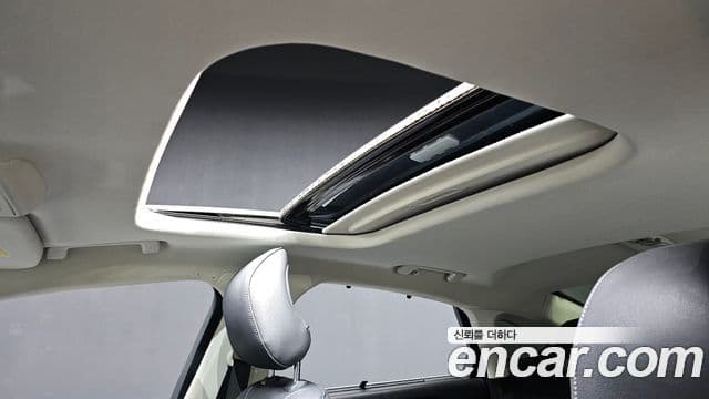 Ford 몬데오 4세대 Trend, 2015 19