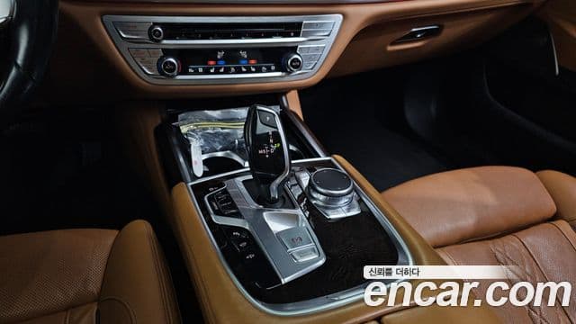 BMW 7시리즈 (G11) 740Li xDrive, 2016 9