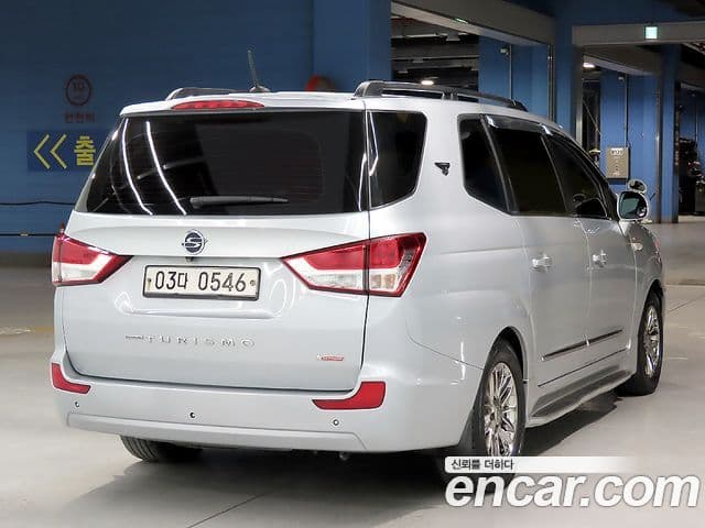 KG모빌리티(SsangYong) Korando 투리스모 4WD Extreme 9인승, 2015 2