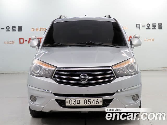 KG모빌리티(SsangYong) Korando 투리스모 4WD Extreme 9인승, 2015 3