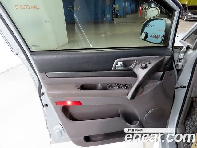 KG모빌리티(SsangYong) Korando 투리스모 4WD Extreme 9인승, 2015 13