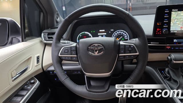 Toyota Sienna 4세대, 2024 13
