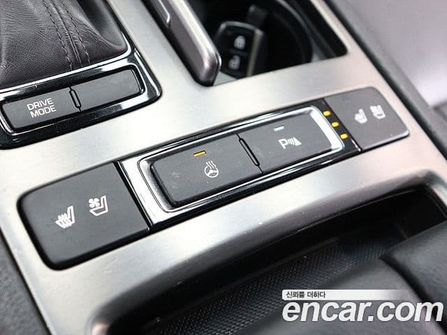 Hyundai Genesis DH Modern, 2015 10