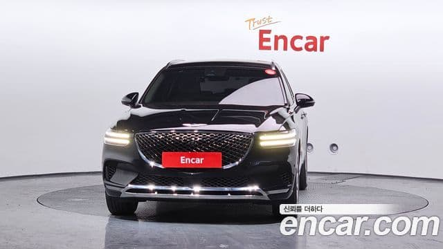 Genesis GV70, 2021 3