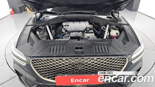 Genesis GV70, 2021 6