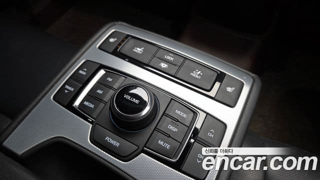 Genesis G80 Prestige, 2018 18