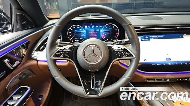 Mercedes-Benz E-класс W214, 2024 13