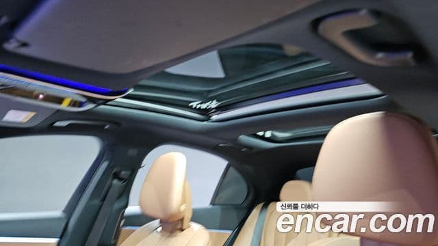 Mercedes-Benz E-класс W214, 2024 20